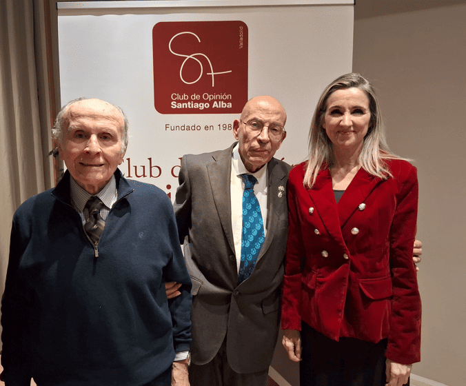 DR. D. CARLOS ISIDRÓ BUXADE